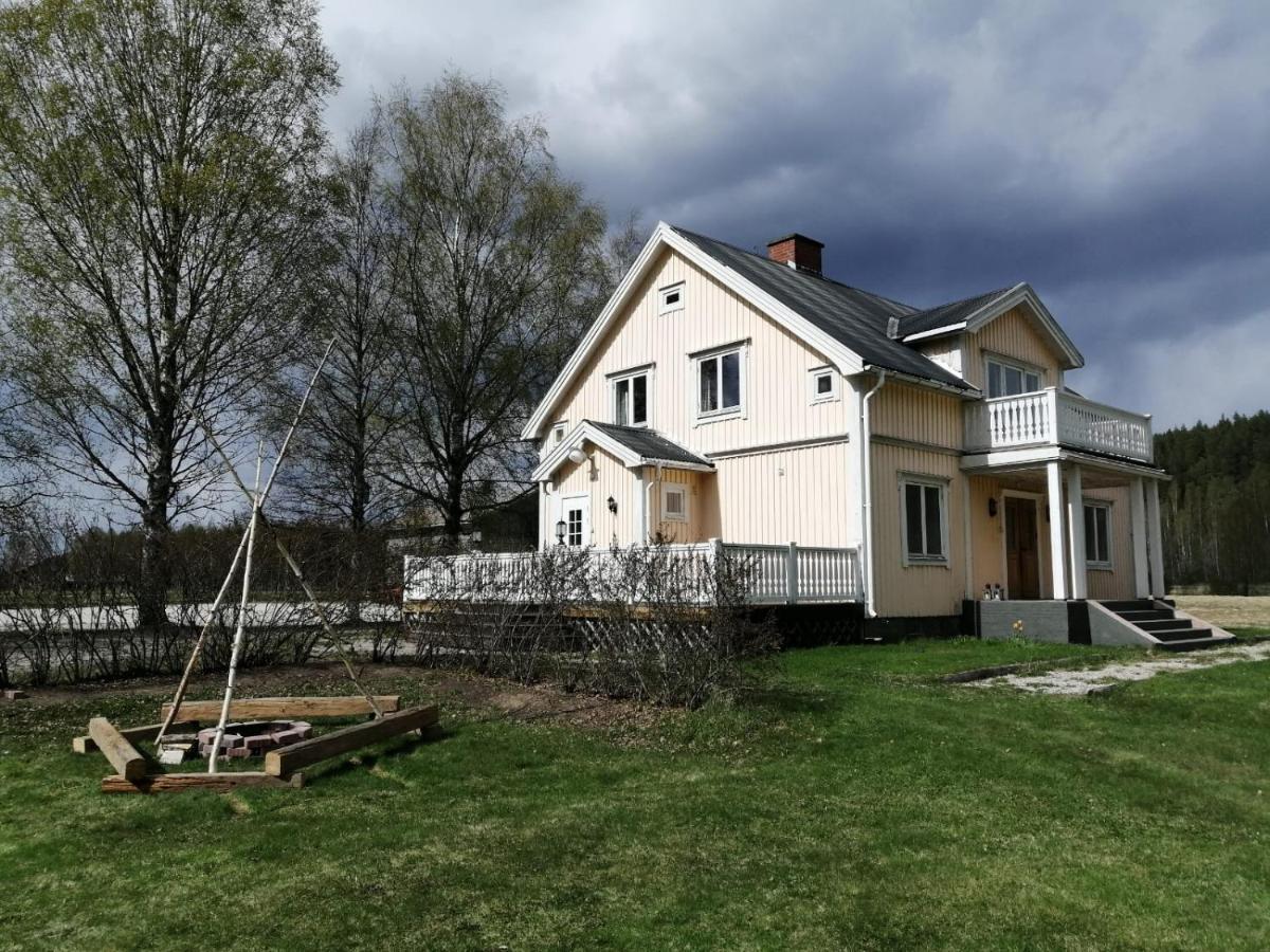 Ferienhaus Bjoerkebo Stöllet Exteriér fotografie